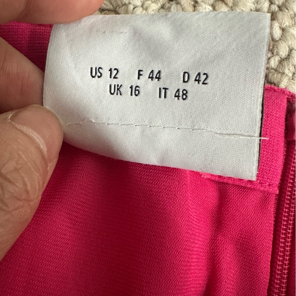 Akris Punto Hot Pink Midi Dress with White Accent Dots - Picture 6 of 10